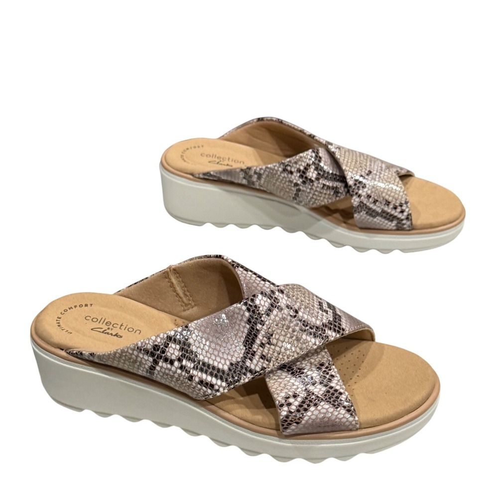 Clarks‎ Collection Jillian Gem Wedge Sandal Womens 6.5 Tan Snakeskin Comfort - Picture 4 of 14